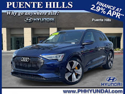 2022 Audi e-tron Premium Plus