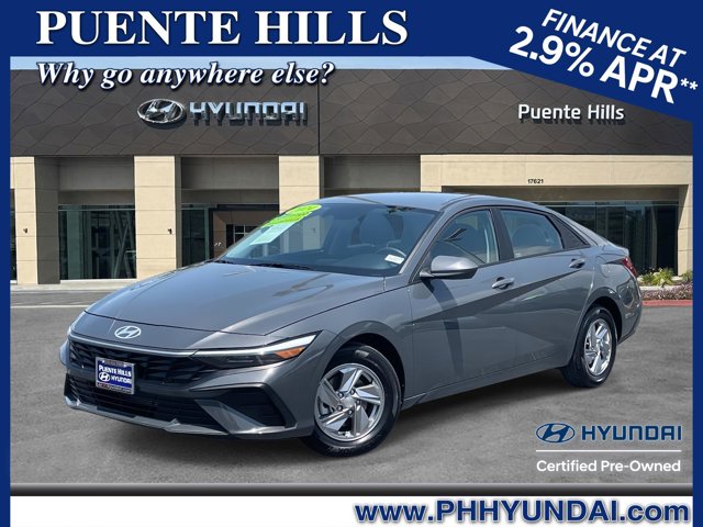 2024 Hyundai Elantra SE