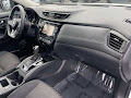 2017 Nissan Rogue SV w/ Premium Package